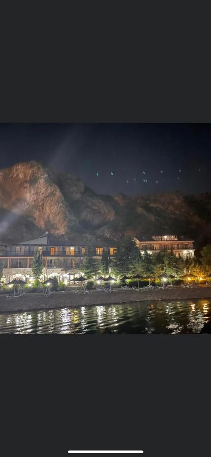 Kukesi Resort Azem Lini Exteriér fotografie